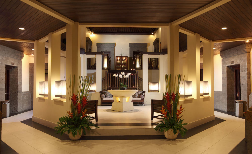 Puri Santrian Beach Resort And Spa Sanur Exteriér fotografie