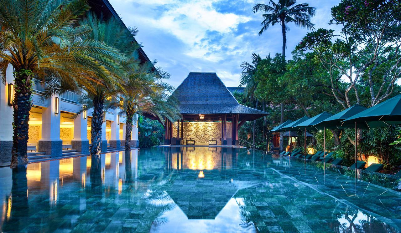 Puri Santrian Beach Resort And Spa Sanur Exteriér fotografie