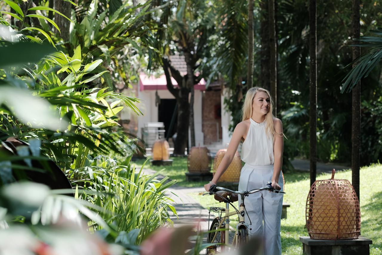 Puri Santrian Beach Resort And Spa Sanur Exteriér fotografie