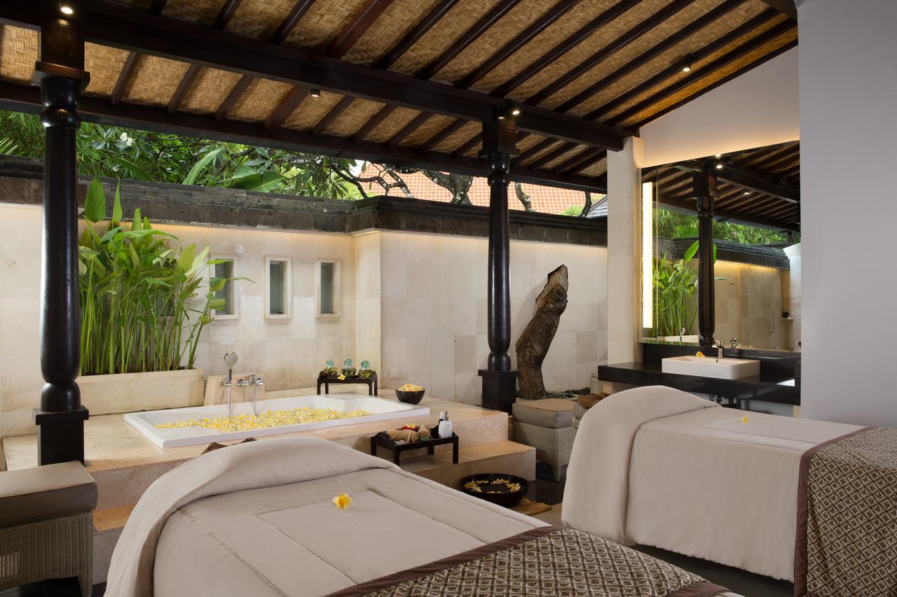 Puri Santrian Beach Resort And Spa Sanur Exteriér fotografie